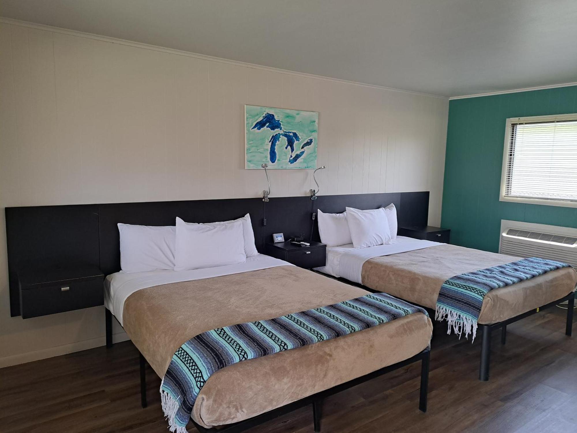 The Cedar Motel Сандъски Стая снимка